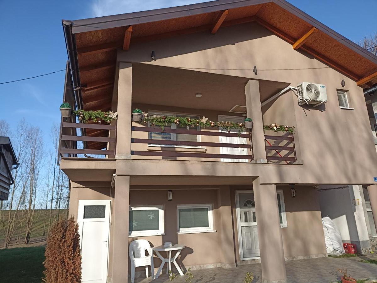Vikendica Apartments Dunav Ms Celarevo 외부 사진